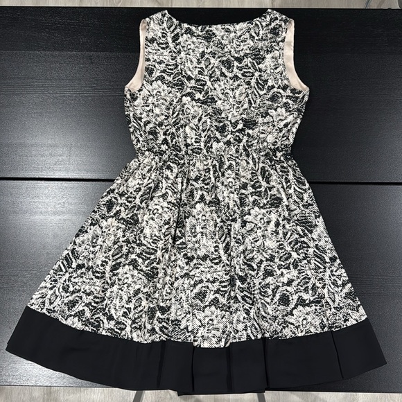 H&M Floral Cream and Black Dress - 10 - Picture 11 of 12